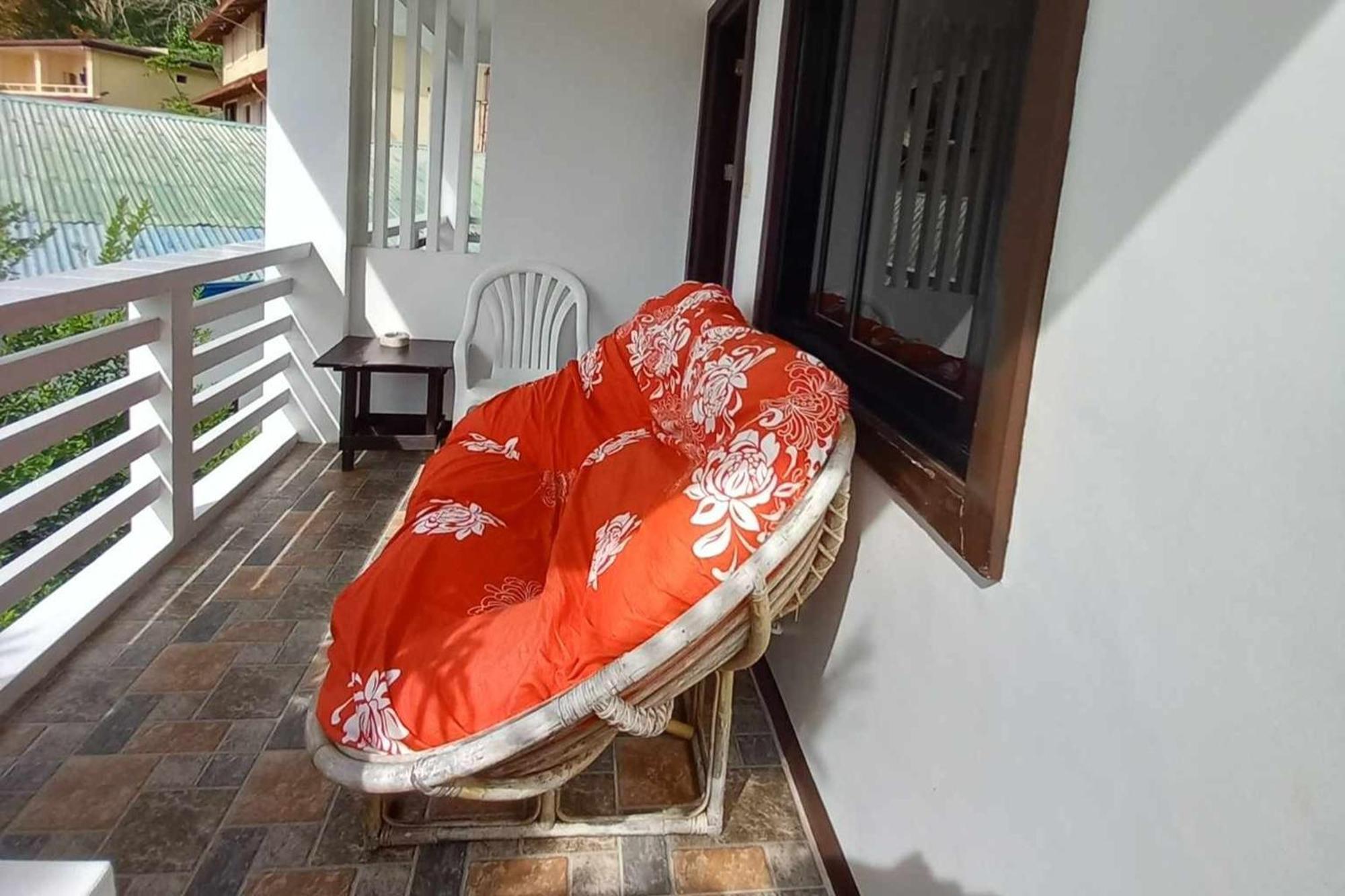 Bellevue Resort Puerto Galera Exterior foto